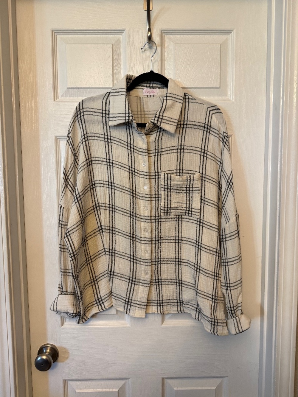 Pink Lily Cream & Black plaid gauze button-down shirt, Size L